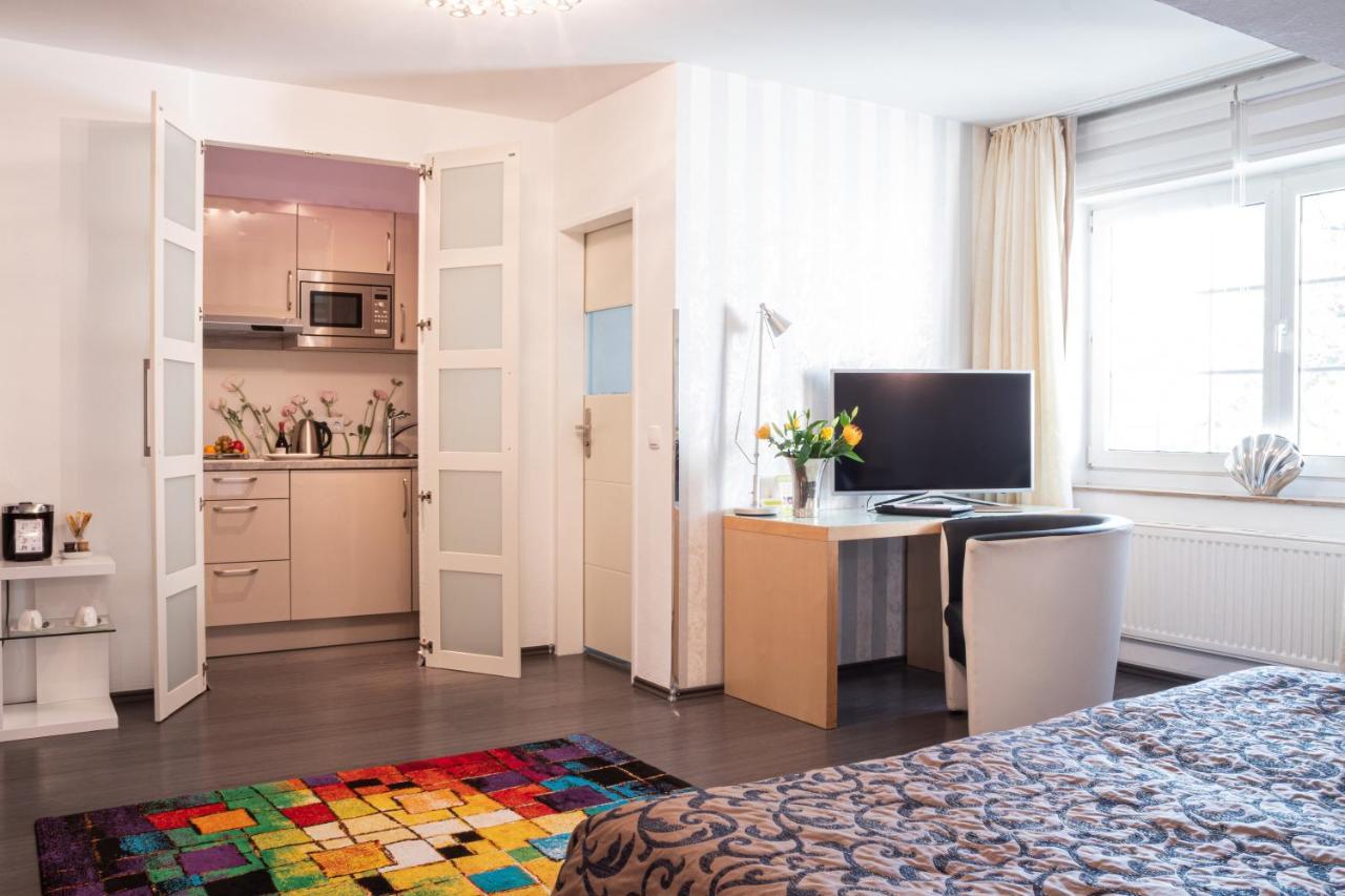 Hotel Service Apartments Am Prinzenplatz Kamp-Lintfort Bagian luar foto